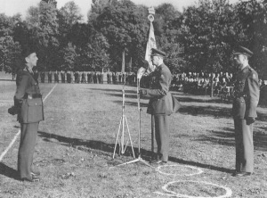 Commando overdracht van Kolonel der Cavalerie W. Kloppenburg aan Generaal-majoor der Cavalerie W.C.H. de Reede